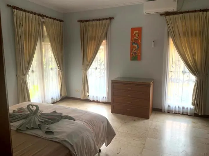 Villa D Lima Top Floor Kuta Lombok Appartement